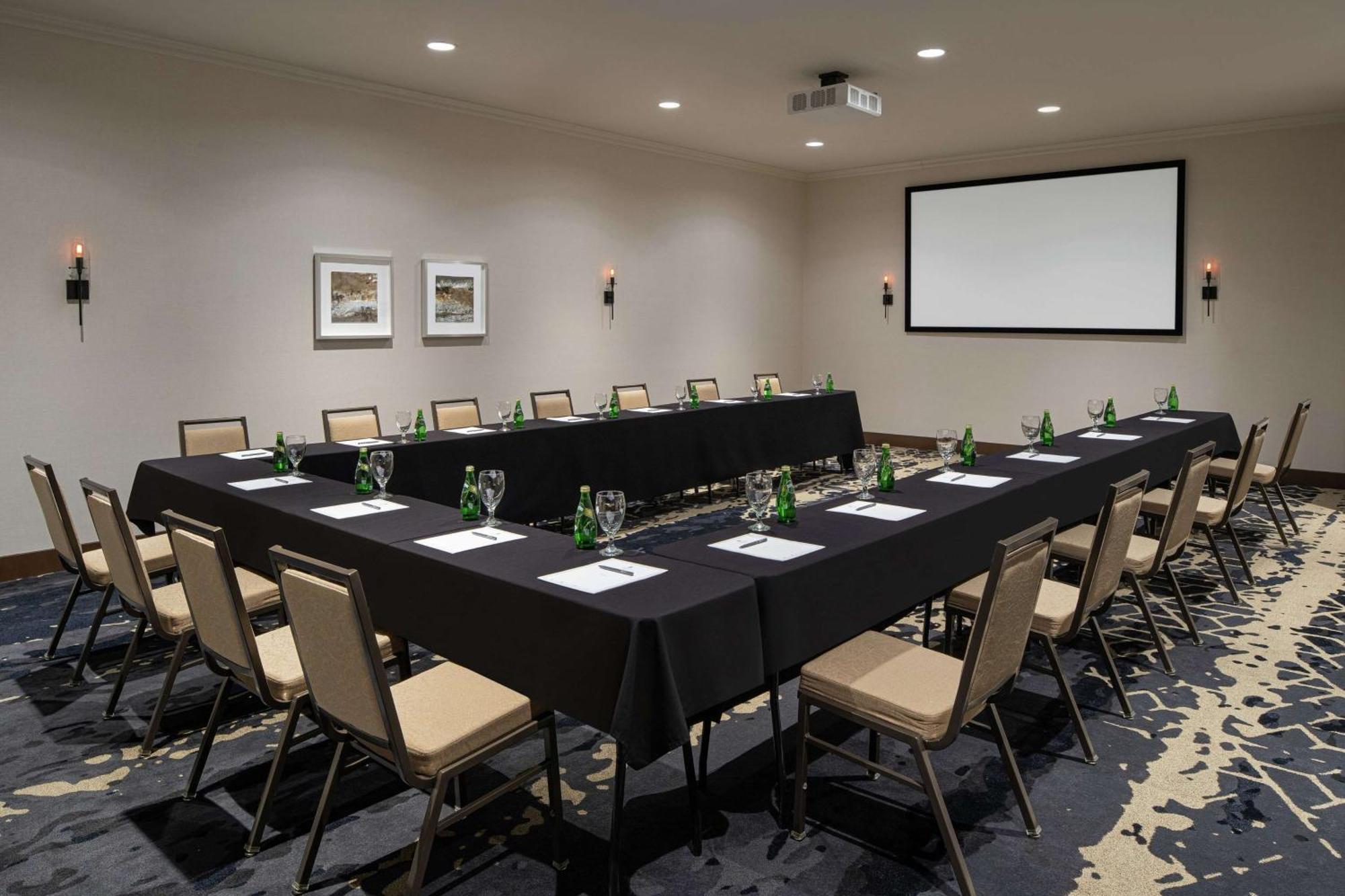 Embassy Suites By Hilton Fort Worth Downtown Εξωτερικό φωτογραφία