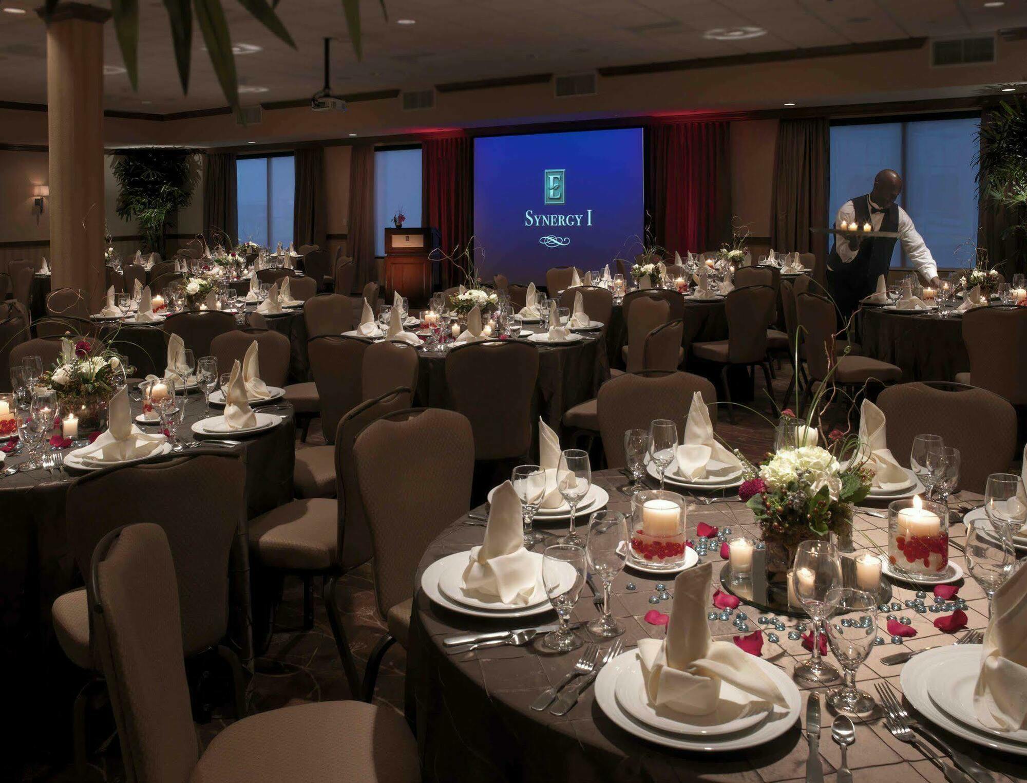 Embassy Suites By Hilton Fort Worth Downtown Εξωτερικό φωτογραφία